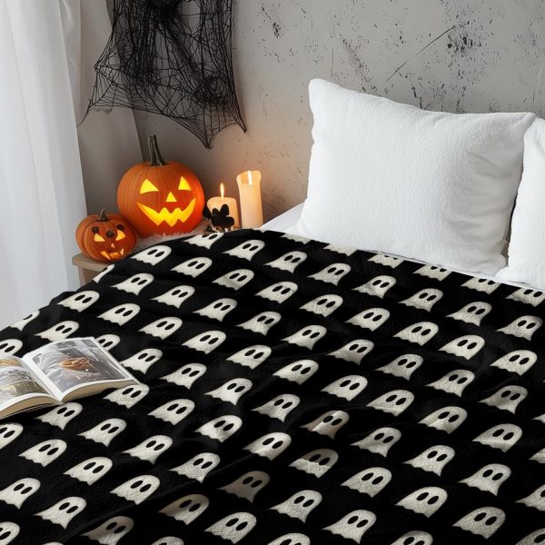 Halloween Ghost Pattern Throw Blanket - Image 2