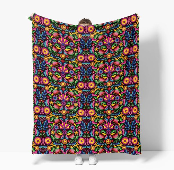 Vibrant Festival Pattern Throw Blanket - Image 4