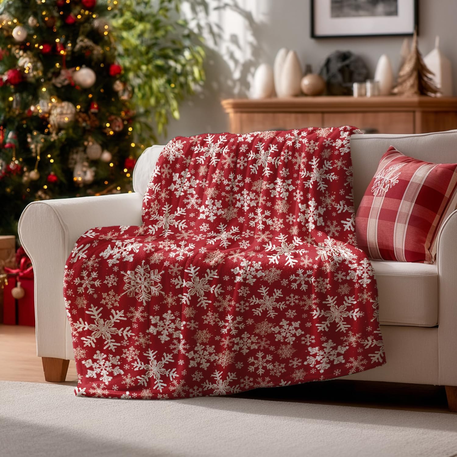 Red Snowflake Holiday Throw Blanket - Image 4