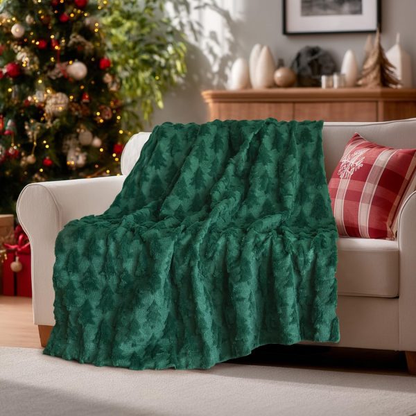 Emerald Green Textured Plush Throw Blanket - Image 4